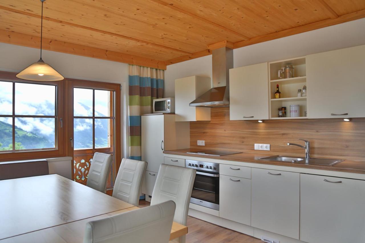 Haus Burbach Lägenhet Zellberg Exteriör bild